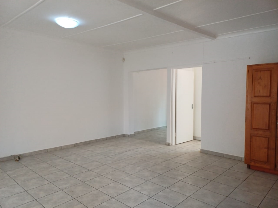 2 Bedroom Property for Sale in Edenvale Central Gauteng