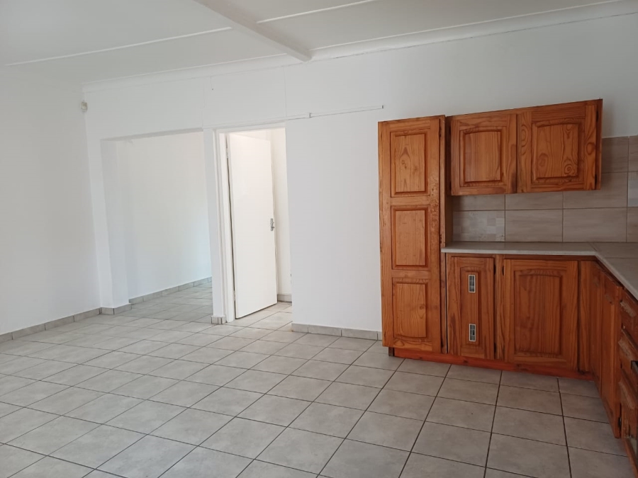 2 Bedroom Property for Sale in Edenvale Central Gauteng