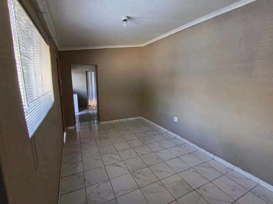 To Let 2 Bedroom Property for Rent in Benoni West Gauteng
