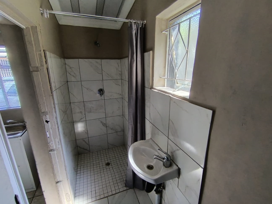 To Let 2 Bedroom Property for Rent in Benoni West Gauteng