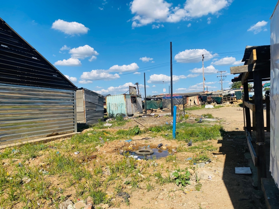 0 Bedroom Property for Sale in Allandale Gauteng