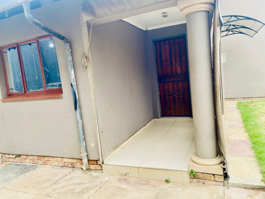 3 Bedroom Property for Sale in Chief A. Luthuli Park Gauteng