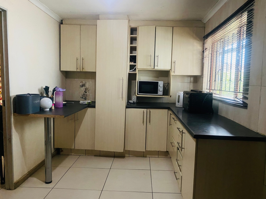 3 Bedroom Property for Sale in Chief A. Luthuli Park Gauteng