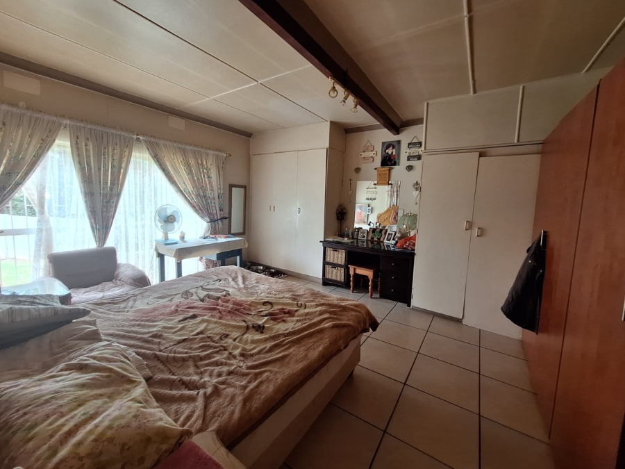 3 Bedroom Property for Sale in Rensburg Gauteng