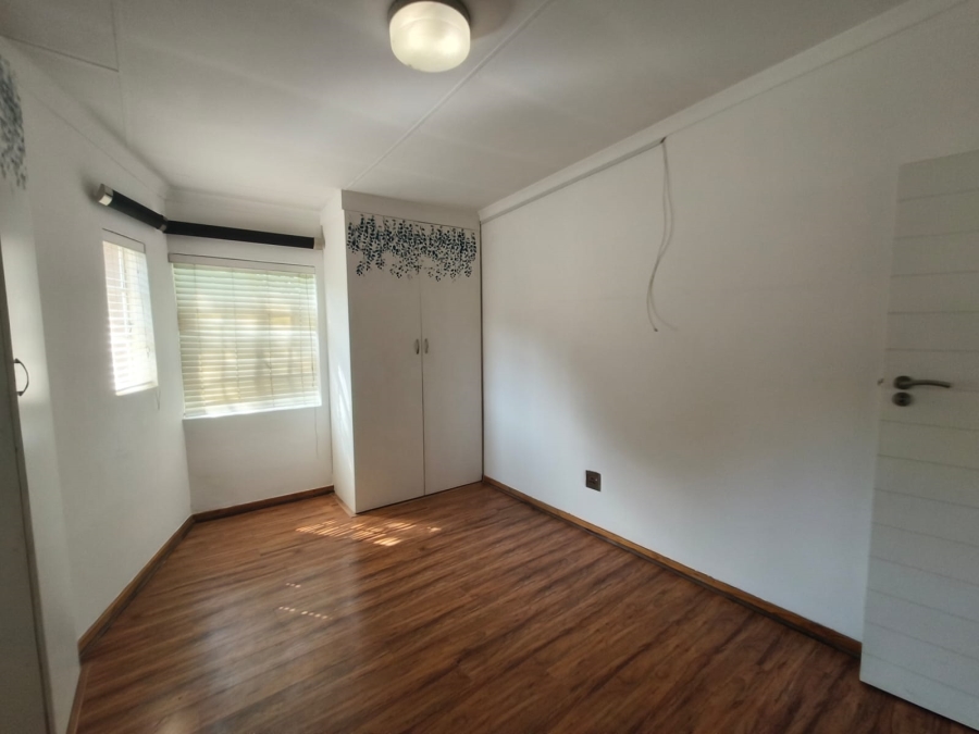 2 Bedroom Property for Sale in Unitas Park Gauteng