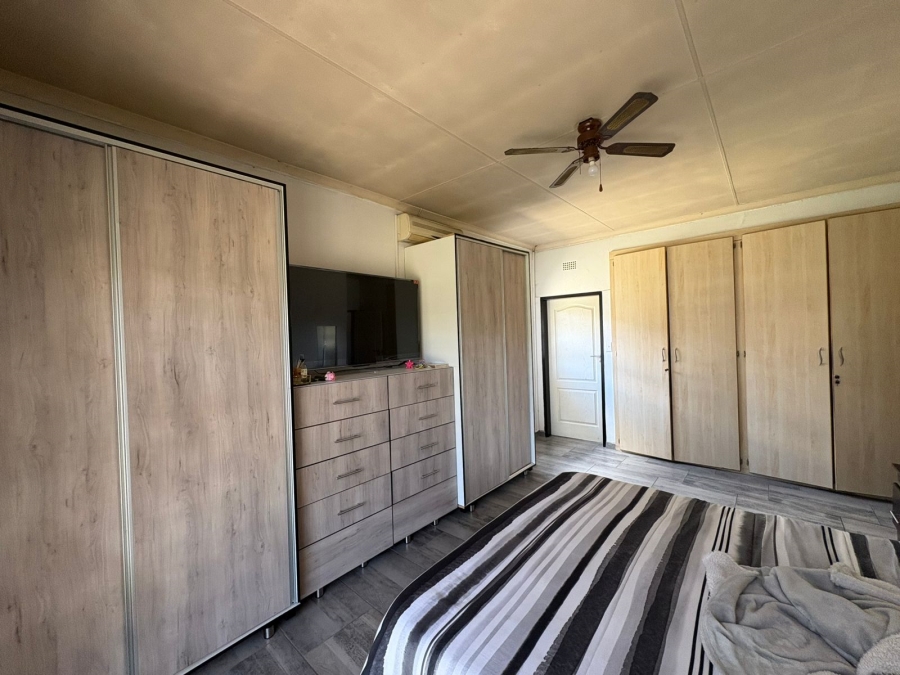 To Let 3 Bedroom Property for Rent in Bedworth Park Gauteng