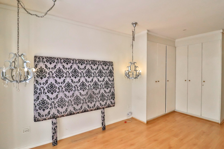 To Let 2 Bedroom Property for Rent in Morningside Gauteng