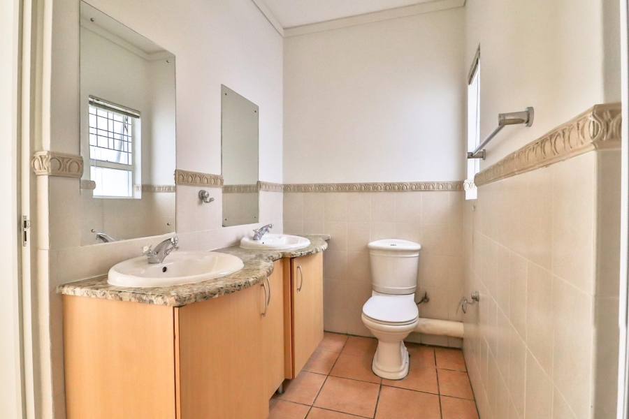 To Let 2 Bedroom Property for Rent in Morningside Gauteng