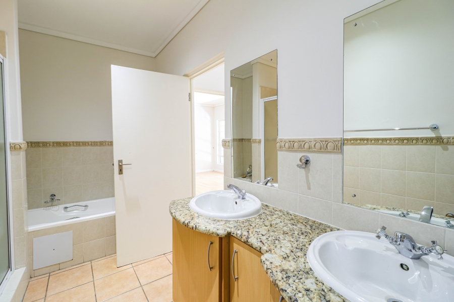 To Let 2 Bedroom Property for Rent in Morningside Gauteng