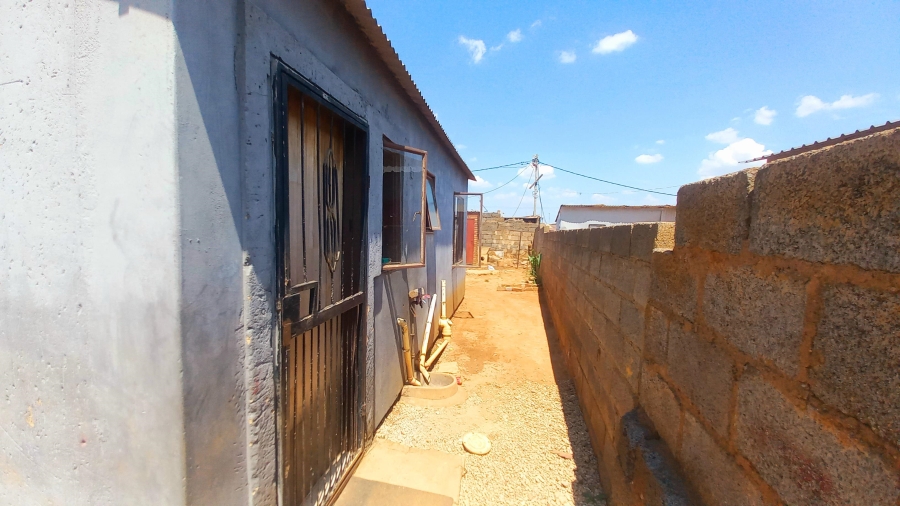 2 Bedroom Property for Sale in Doornkop Gauteng