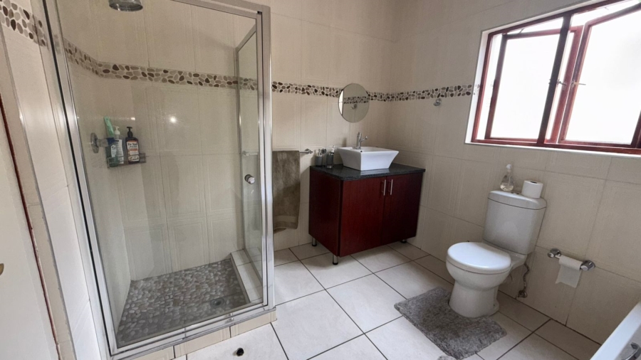 3 Bedroom Property for Sale in Allens Nek Gauteng