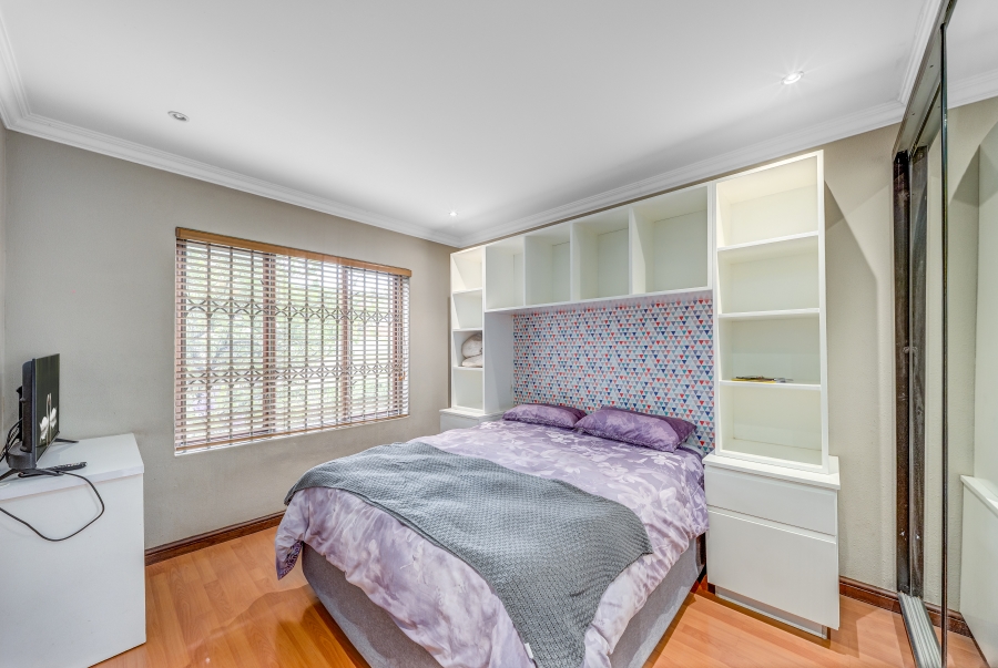 4 Bedroom Property for Sale in Barbeque Downs Gauteng