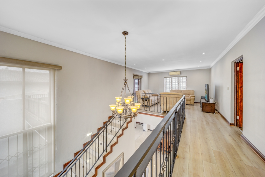 4 Bedroom Property for Sale in Barbeque Downs Gauteng