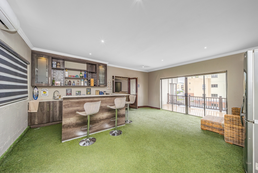 4 Bedroom Property for Sale in Barbeque Downs Gauteng