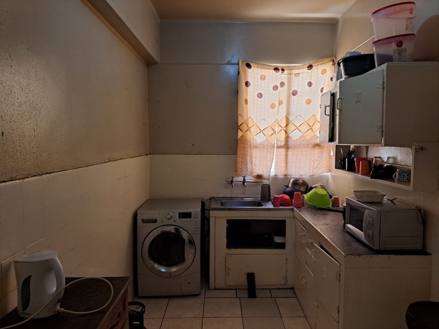 14 Bedroom Property for Sale in Yeoville Gauteng