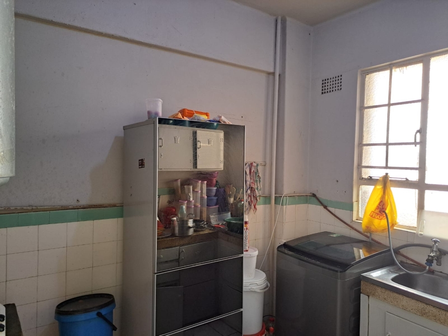 14 Bedroom Property for Sale in Yeoville Gauteng