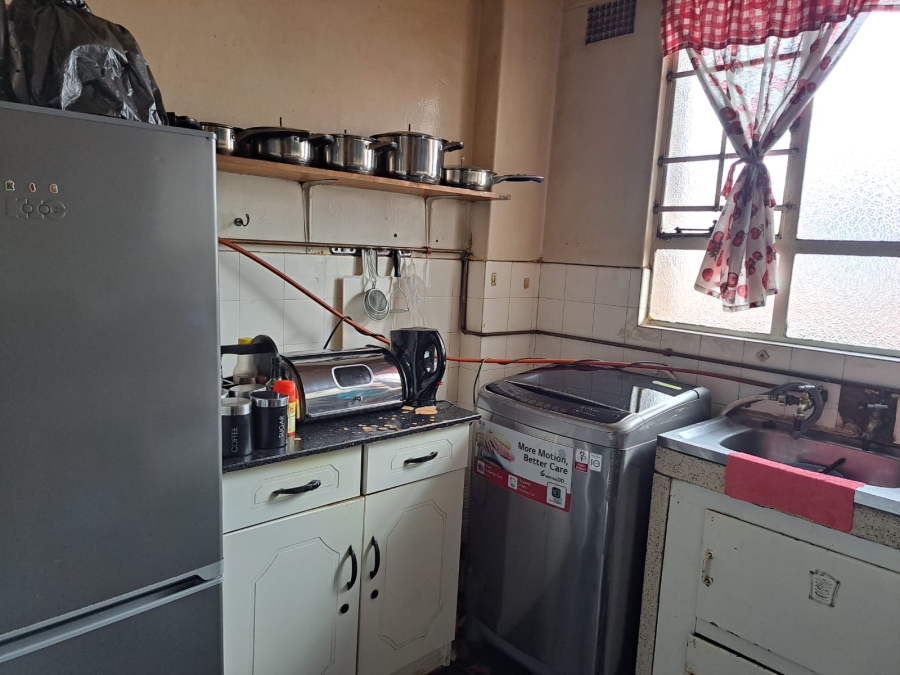 14 Bedroom Property for Sale in Yeoville Gauteng