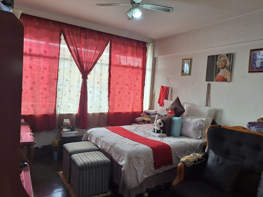 14 Bedroom Property for Sale in Yeoville Gauteng