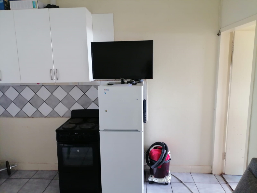 To Let 2 Bedroom Property for Rent in Muckleneuk Gauteng