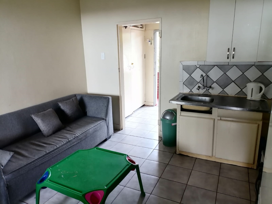 To Let 2 Bedroom Property for Rent in Muckleneuk Gauteng