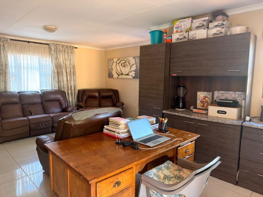 3 Bedroom Property for Sale in The Orchards Gauteng