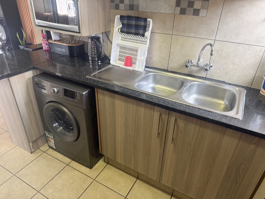 3 Bedroom Property for Sale in Thatch Hill Estate Gauteng