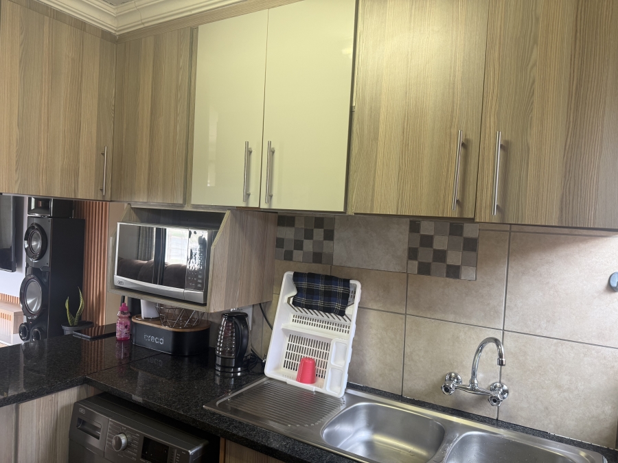 3 Bedroom Property for Sale in Thatch Hill Estate Gauteng