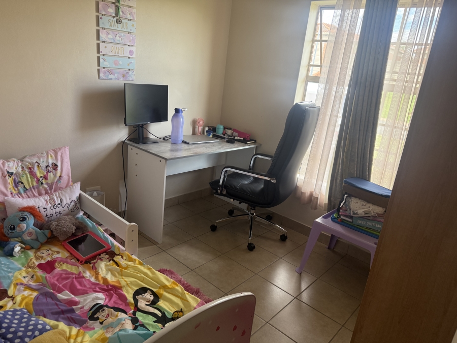 3 Bedroom Property for Sale in Thatch Hill Estate Gauteng