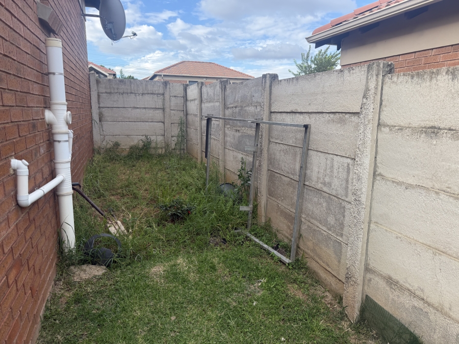3 Bedroom Property for Sale in Thatch Hill Estate Gauteng