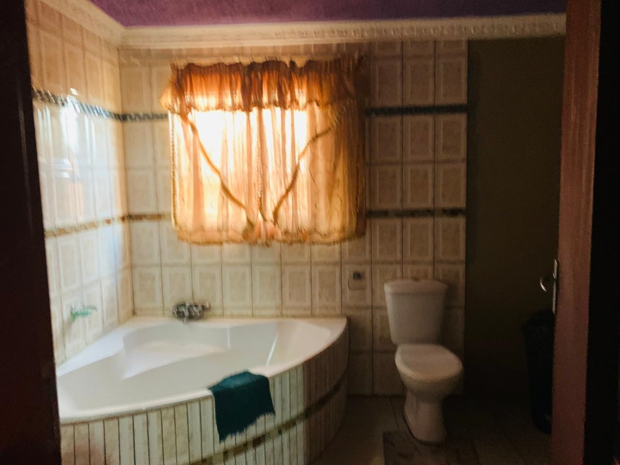 To Let 3 Bedroom Property for Rent in Lenasia Ext 3 Gauteng