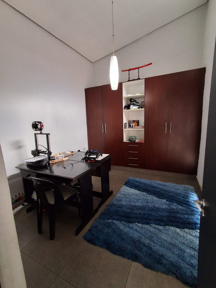 3 Bedroom Property for Sale in Blue Saddle Ranches Gauteng