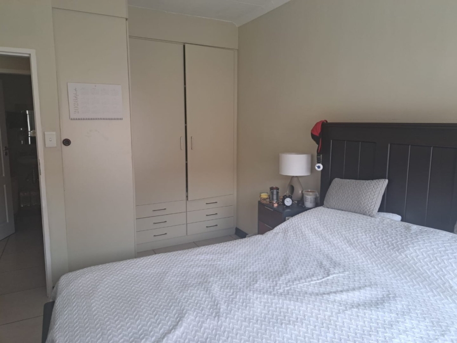 1 Bedroom Property for Sale in Montana Gauteng