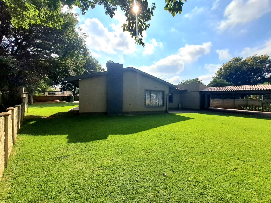 3 Bedroom Property for Sale in Three Rivers Gauteng