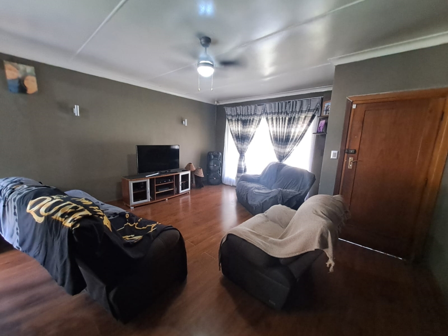 3 Bedroom Property for Sale in Three Rivers Gauteng