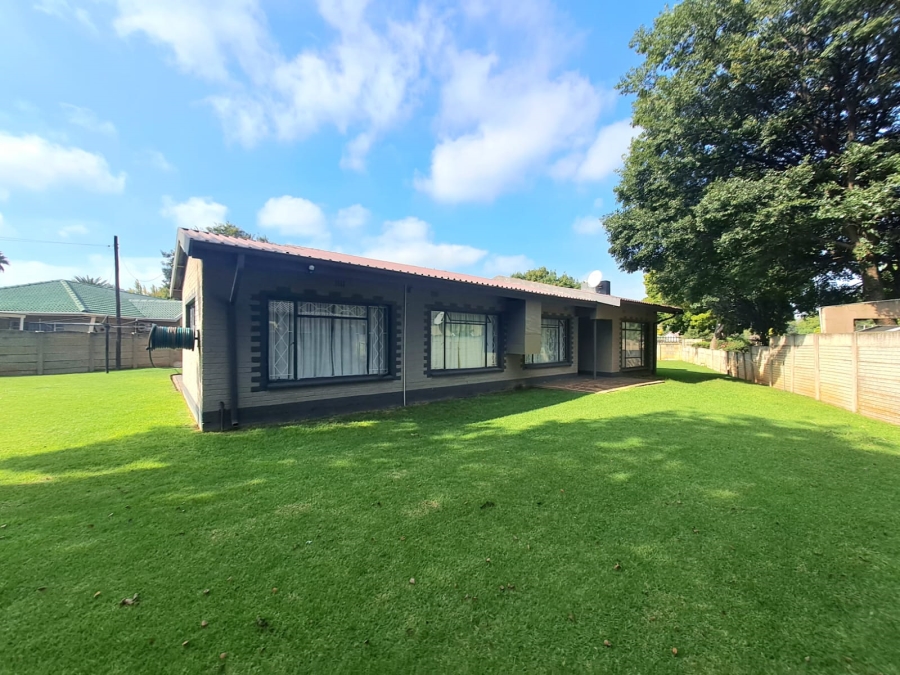 3 Bedroom Property for Sale in Three Rivers Gauteng