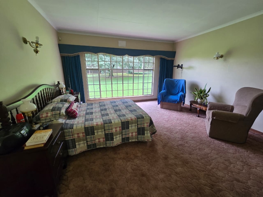 8 Bedroom Property for Sale in Rietfontein AH Gauteng