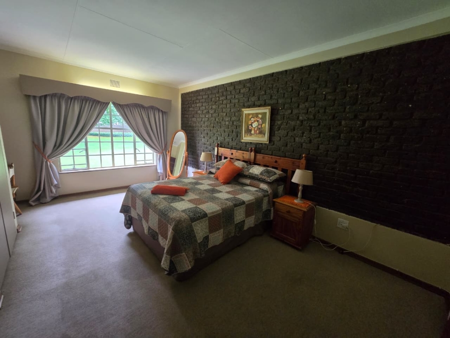 8 Bedroom Property for Sale in Rietfontein AH Gauteng