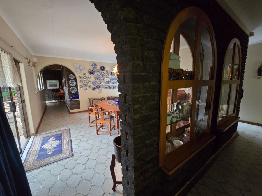 8 Bedroom Property for Sale in Rietfontein AH Gauteng