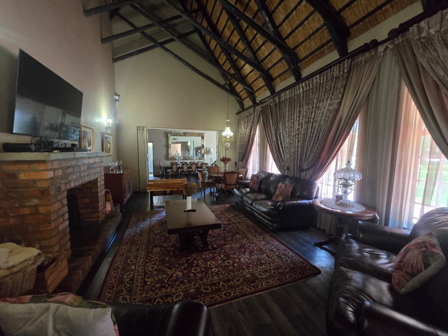 8 Bedroom Property for Sale in Rietfontein AH Gauteng