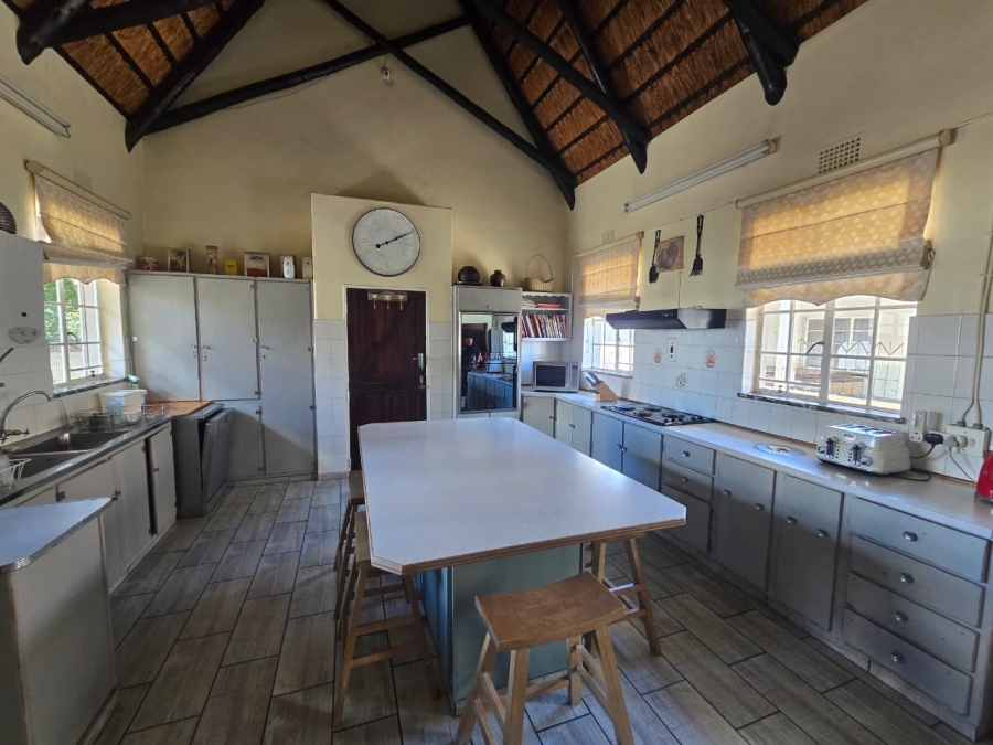 8 Bedroom Property for Sale in Rietfontein AH Gauteng