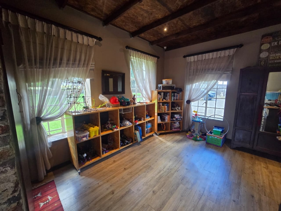 8 Bedroom Property for Sale in Rietfontein AH Gauteng