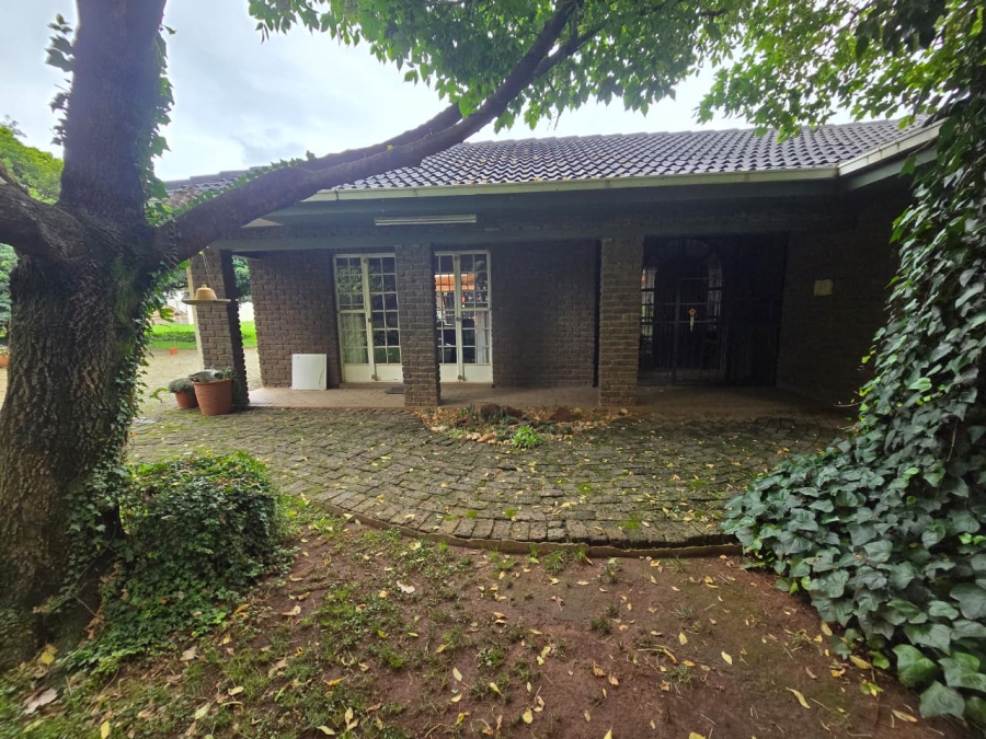 8 Bedroom Property for Sale in Rietfontein AH Gauteng