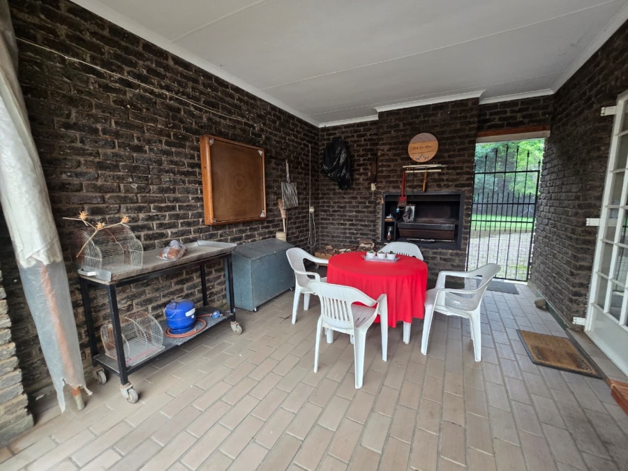 8 Bedroom Property for Sale in Rietfontein AH Gauteng