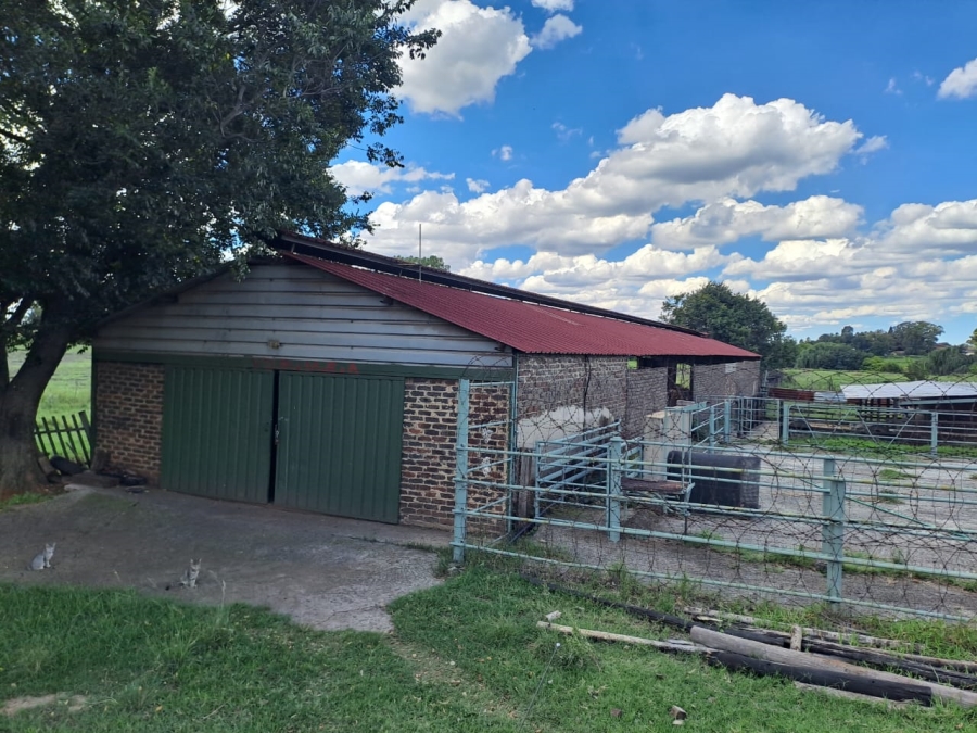 8 Bedroom Property for Sale in Rietfontein AH Gauteng