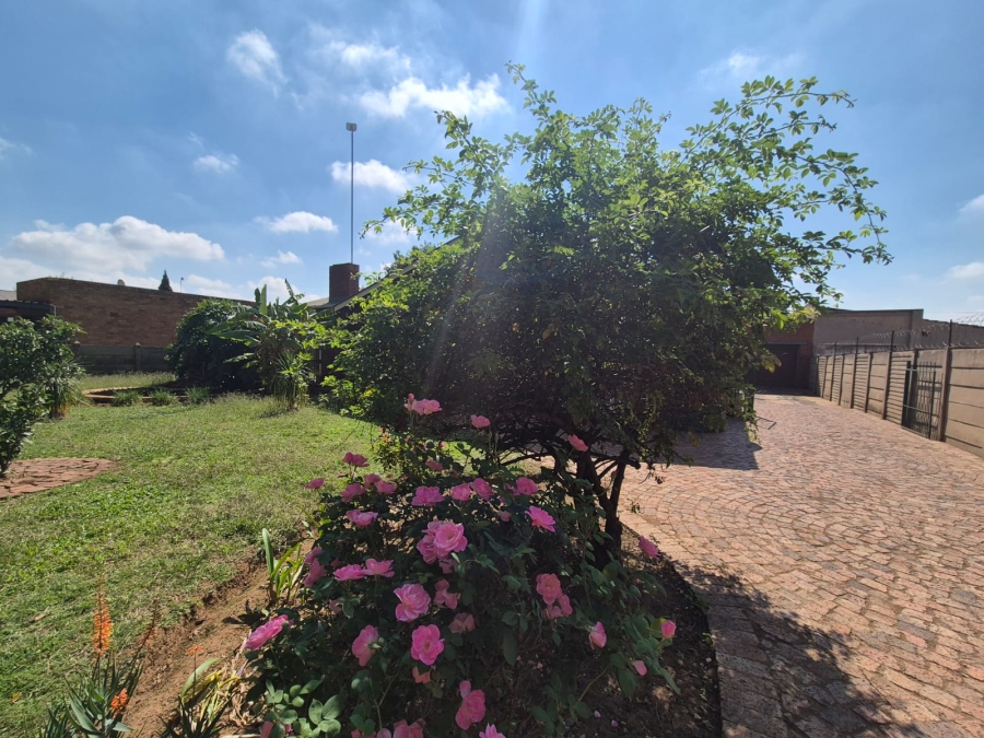 3 Bedroom Property for Sale in Vanderbijlpark CE 2 Gauteng