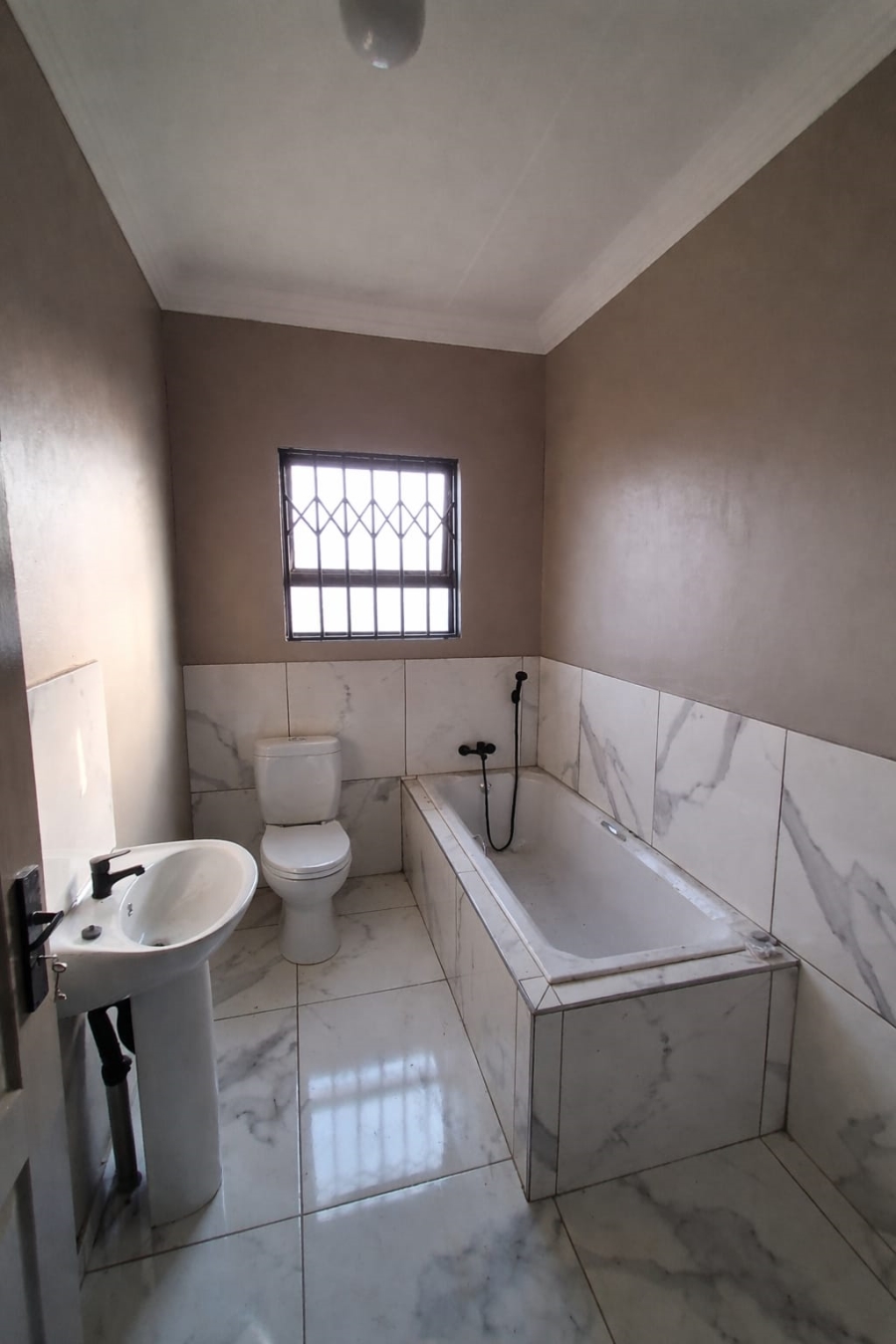 3 Bedroom Property for Sale in Vanderbijlpark CE 7 Gauteng