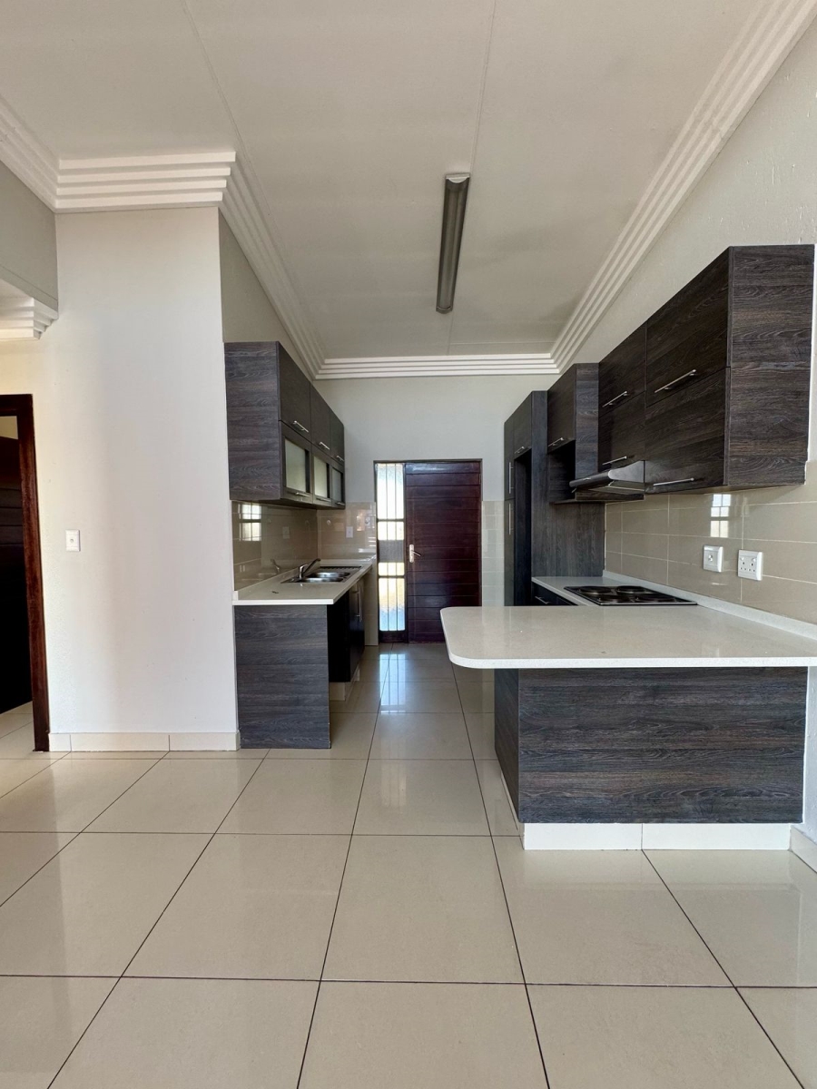To Let 2 Bedroom Property for Rent in Eveleigh Gauteng