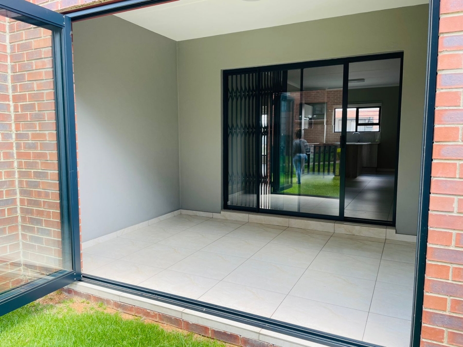 2 Bedroom Property for Sale in Noordhang Gauteng