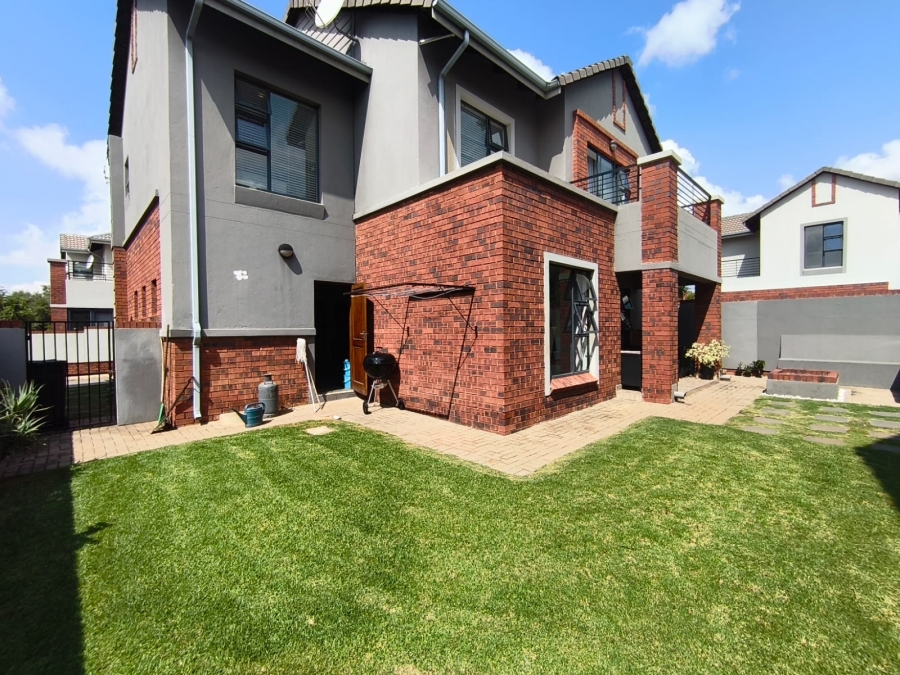 4 Bedroom Property for Sale in Meyersdal Nature Estate Gauteng