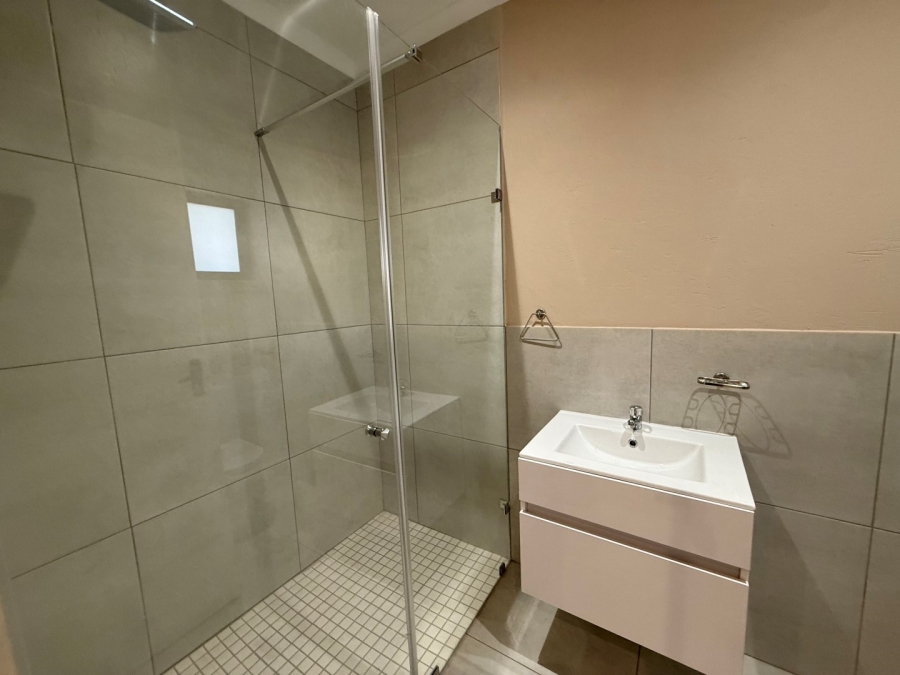 2 Bedroom Property for Sale in Bryanston Gauteng